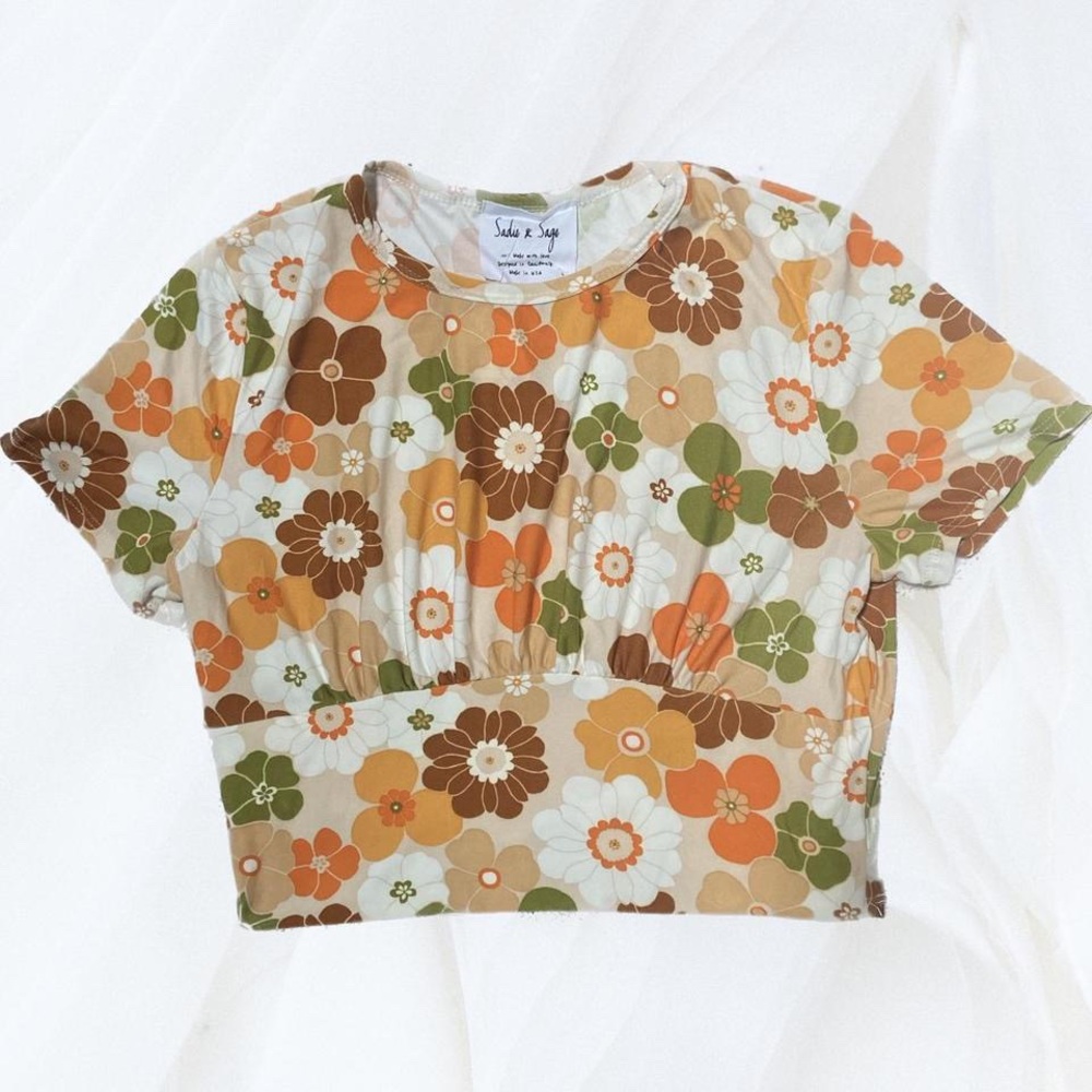Sadie & Sage Retro style multicolor floral blouse size large